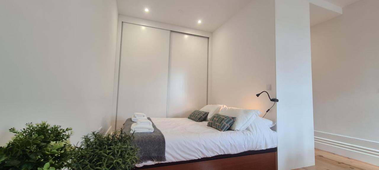 Merc Porto Estudio 245 Luaran gambar